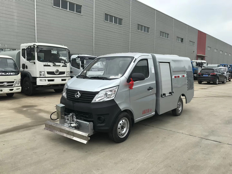 5����ˮ���������ߣ�С����ˮ�����۹�˾������С����ˮ������Ǯ