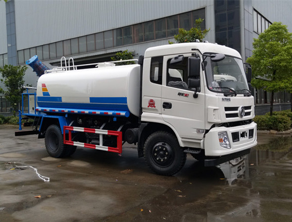 10-12����ˮ���������ģ�������ˮ�����۵㣬����12����ˮ�����Ҽ۸�