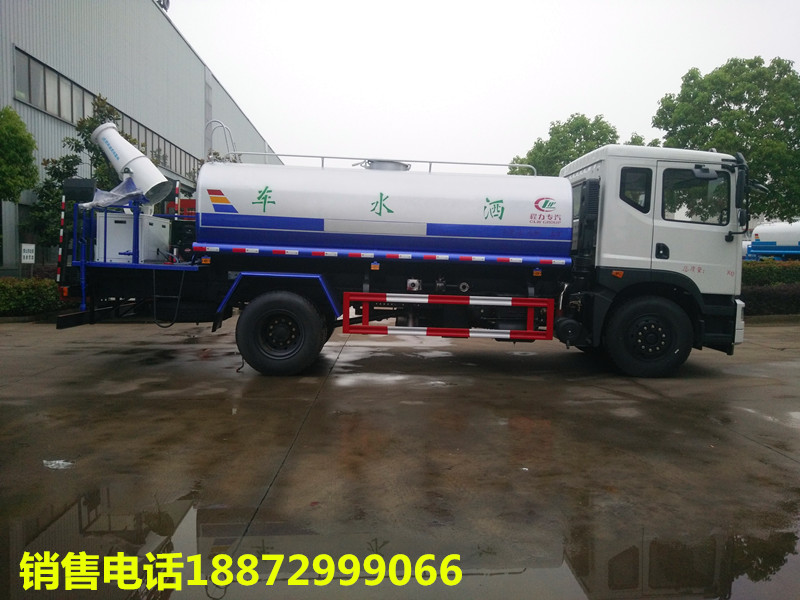 15吨洒水车 15吨洒水车