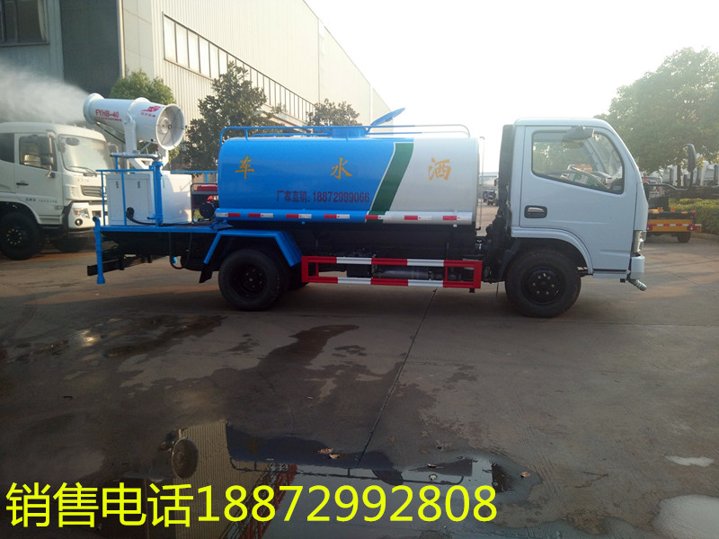 5吨洒水车 5吨洒水车