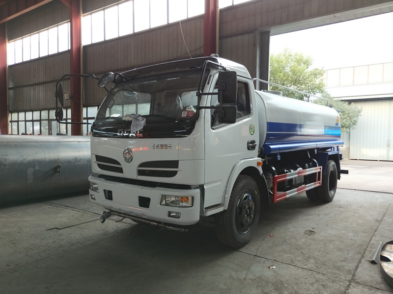 大庆洒水车价格图片 大庆洒水车价格图片