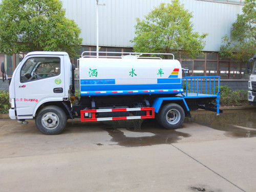 小多利卡洒水车︱5吨洒水车 小多利卡洒水车︱5吨洒水车