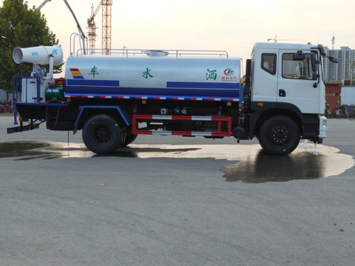 东风洒水喷雾车 东风洒水喷雾车