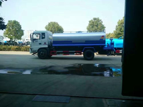 鞍山洒水车厂家销售 鞍山洒水车厂家销售