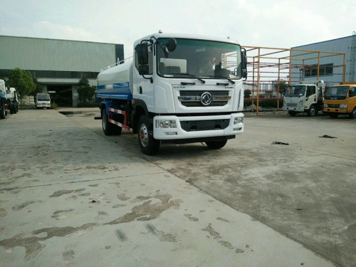东风D9洒水车 东风D9洒水车