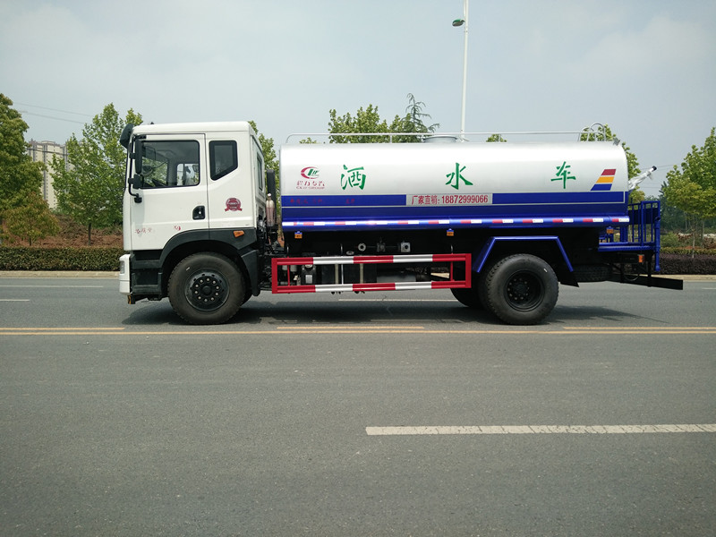 ��·��ˮ��ͼƬ