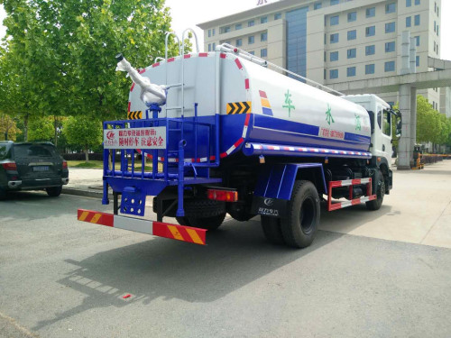 环卫洒水车 环卫洒水车
