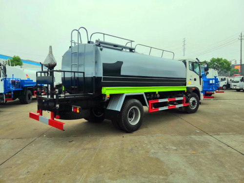 程力洒水车价格 程力洒水车价格