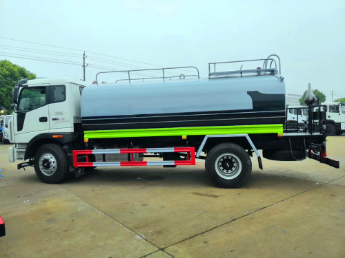 程力洒水车价格 程力洒水车价格