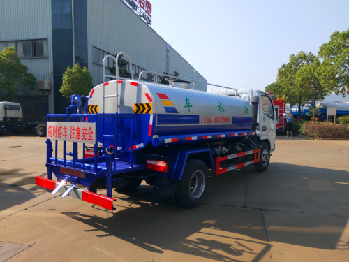 园林洒水车 园林洒水车