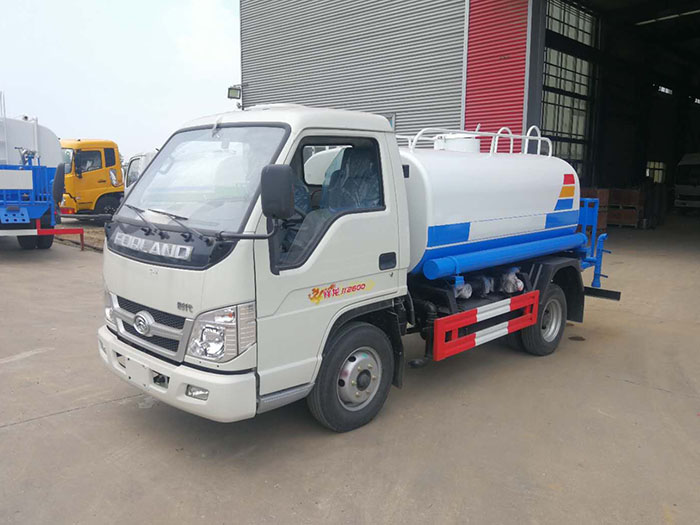 3吨洒水车 3吨洒水车