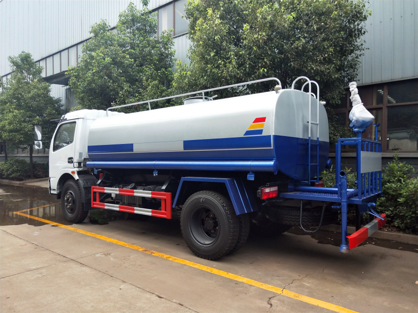 环保洒水车 环保洒水车