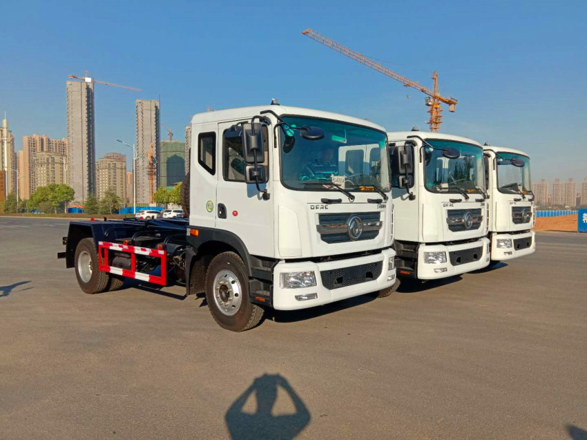 ����D9�����жʽ������