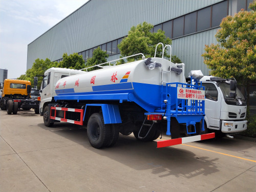 环卫洒水车 环卫洒水车
