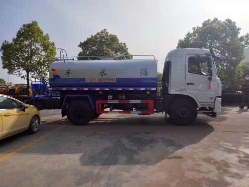 东风D3洒水车 东风D3洒水车