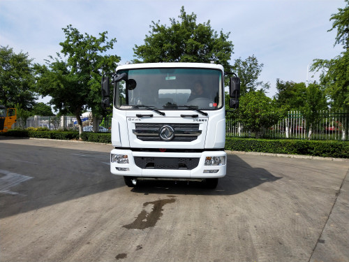 ����D9��ˮ��