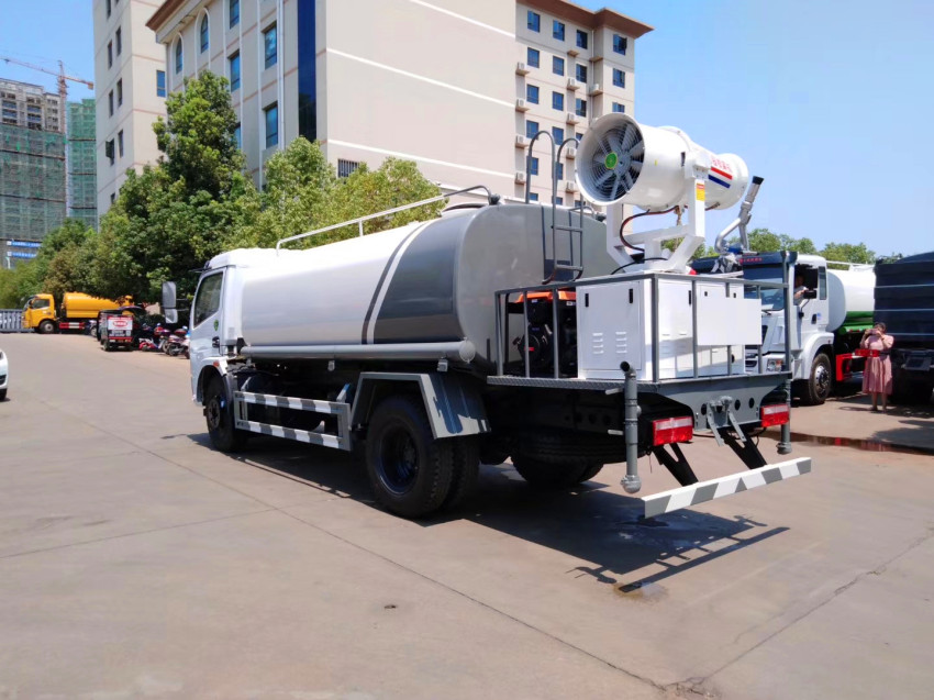 ����8��ˮ�ֳ���,8������ˮ��