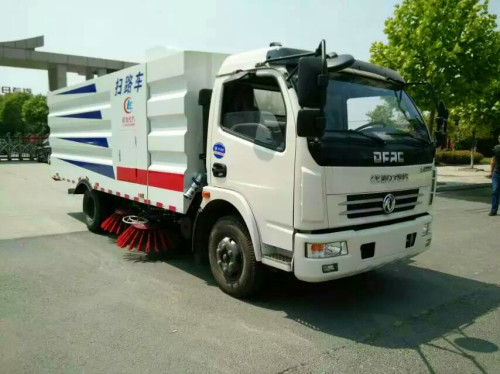 道路清扫车图片 道路清扫车图片