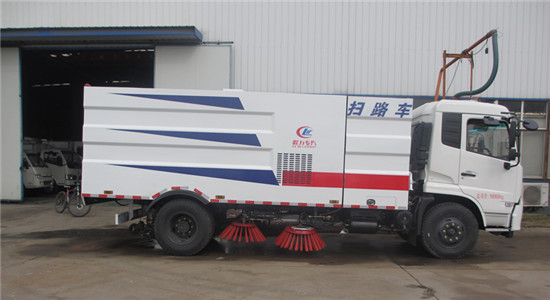 清扫车的日常维护 清扫车的日常维护