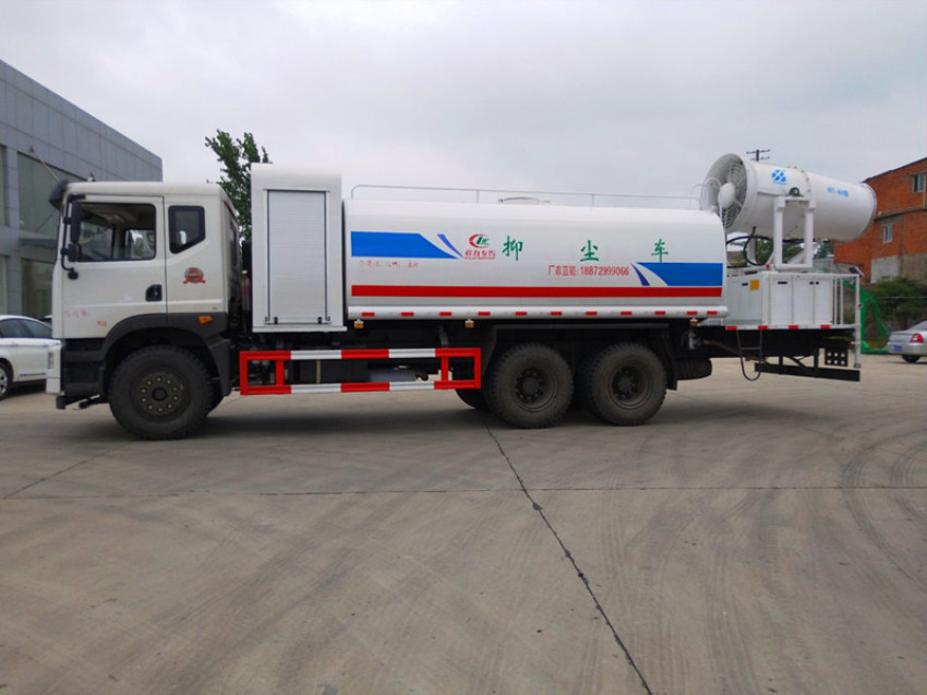 东风13立方后双桥抑尘车 东风13立方后双桥抑尘车