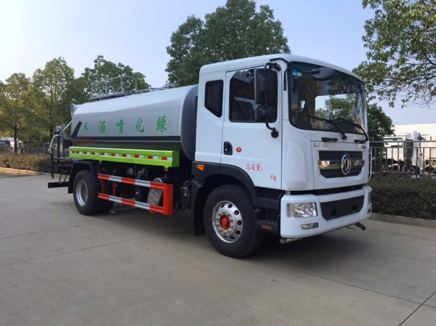东风12吨洒水车 东风12吨洒水车