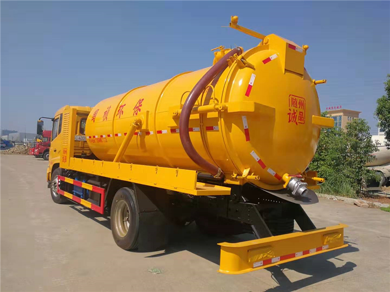 12吨吸污车 12吨吸污车