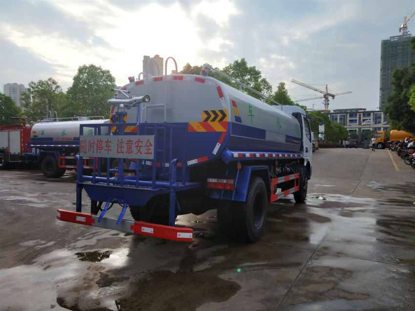 ����8����ˮ��,9������ˮ��