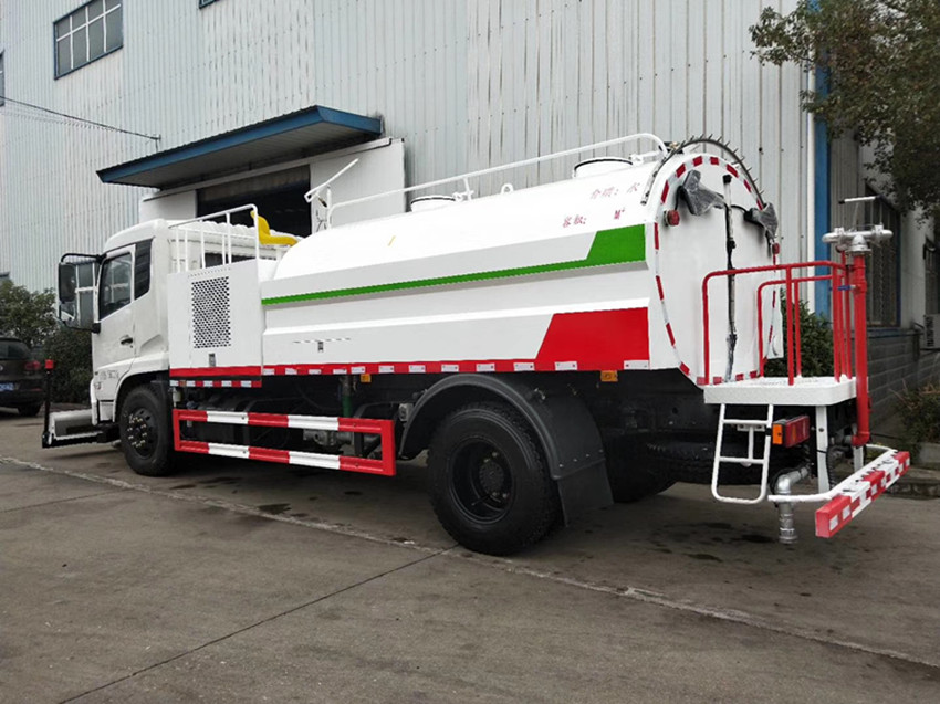 ���������ˮ����·���ѹ��ϴ��