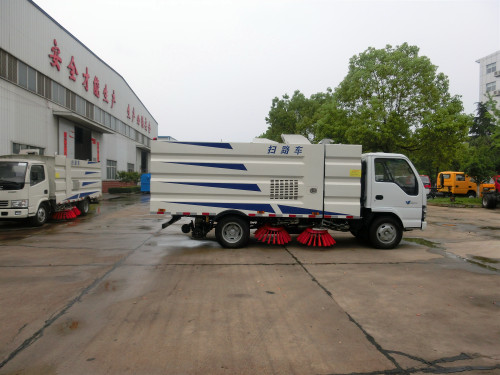 东风扫路车 东风扫路车