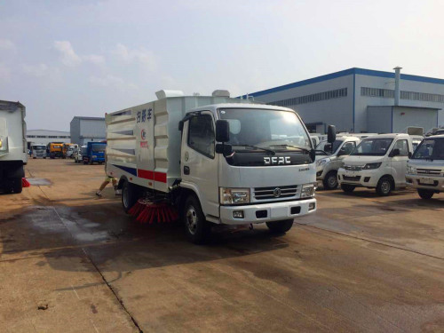 东风扫路车 东风扫路车