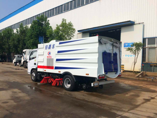 东风扫路车 东风扫路车