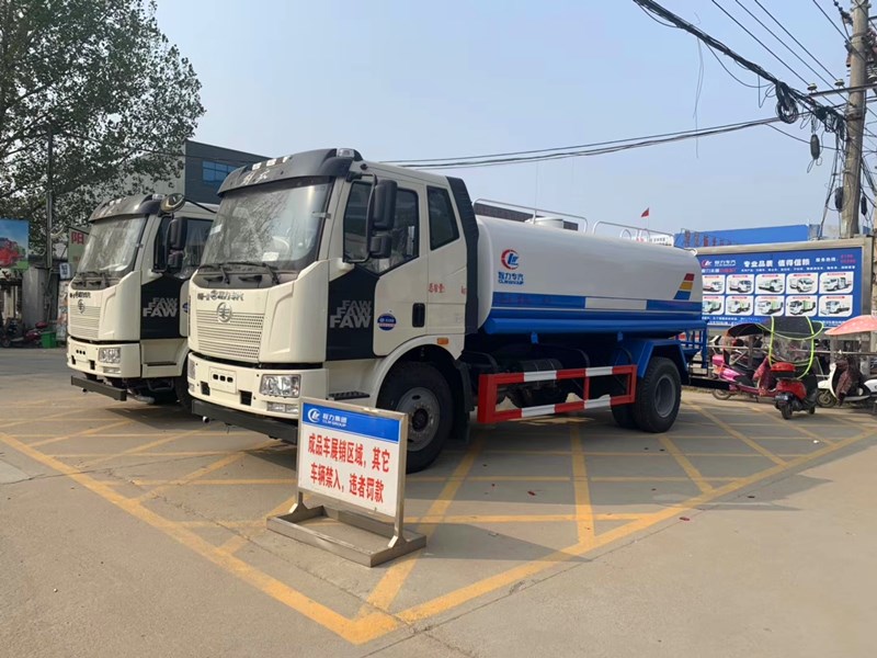 伴君长兴牌AAA5180GSSCA6型洒水车 伴君长兴牌AAA5180GSSCA6型洒水车