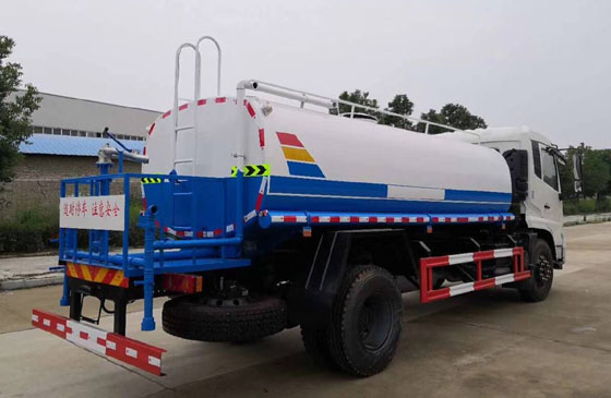 程力威牌CLW5184GSSD6型洒水车 程力威牌CLW5184GSSD6型洒水车