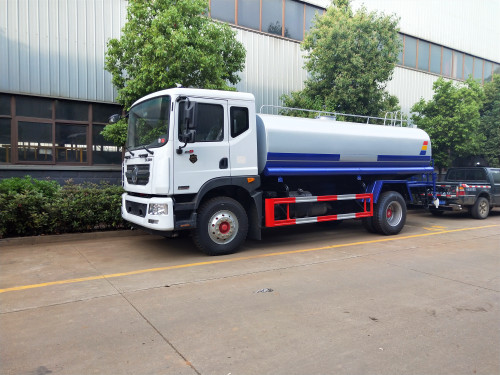 程力威牌CLW5162GSS6型洒水车 程力威牌CLW5162GSS6型洒水车