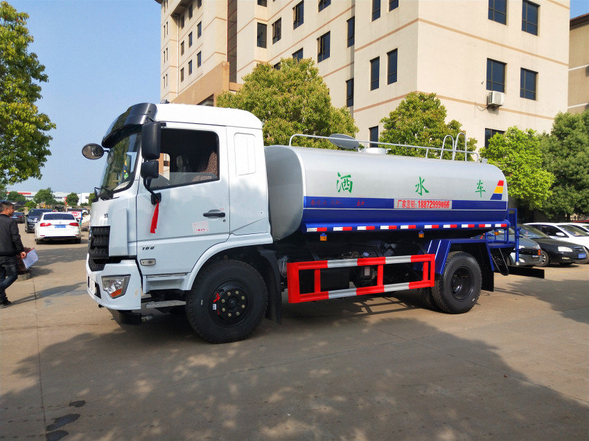 -新东日牌YZR5183GSSG6型洒水车 -新东日牌YZR5183GSSG6型洒水车