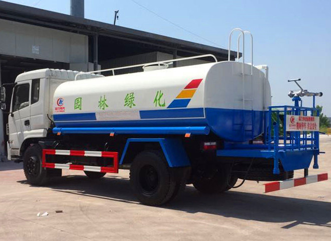 程力威牌CLW5162GSSSZ6型洒水车 程力威牌CLW5162GSSSZ6型洒水车