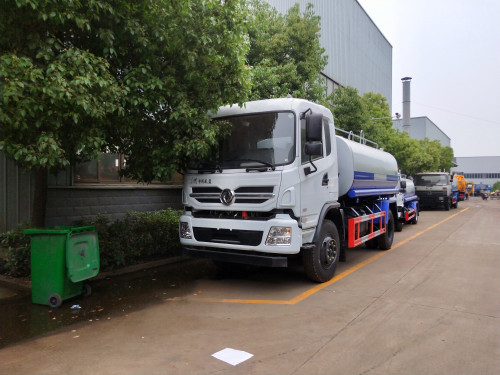 新东日牌YZR5160GSSG6型洒水车 新东日牌YZR5160GSSG6型洒水车