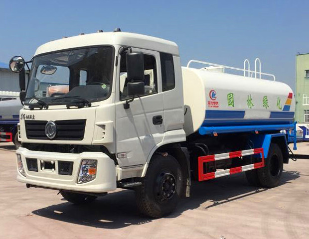 新东日牌YZR5180GSSG6型洒水车 新东日牌YZR5180GSSG6型洒水车