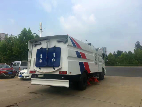 东风道路清扫车 东风道路清扫车