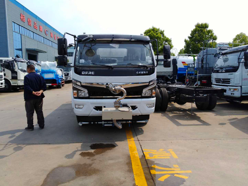 ��·��������8��10���ֳ��� ����ֱ��