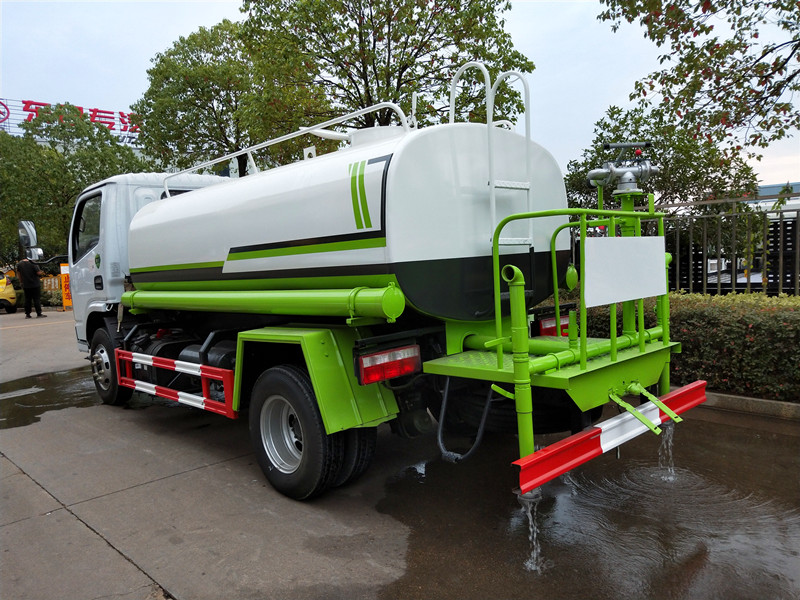 程力威牌CLW5070GSSD6型洒水车-5立方洒水车价格报价-程力集团 程力威牌CLW5070GSSD6型洒水车-5立方洒水车价格报价-程力集团