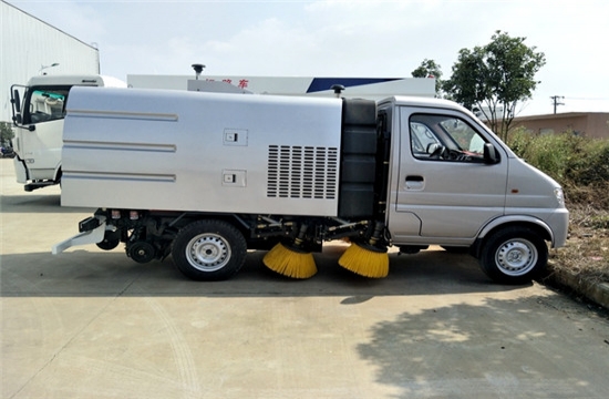 ����ɨ·����2��ɨ·���۸�-С��ɨ·������ֱ��