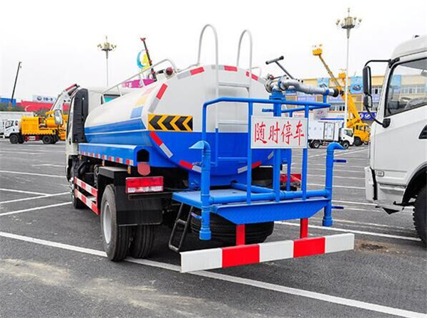 江淮骏铃5吨洒水车 江淮骏铃5吨洒水车