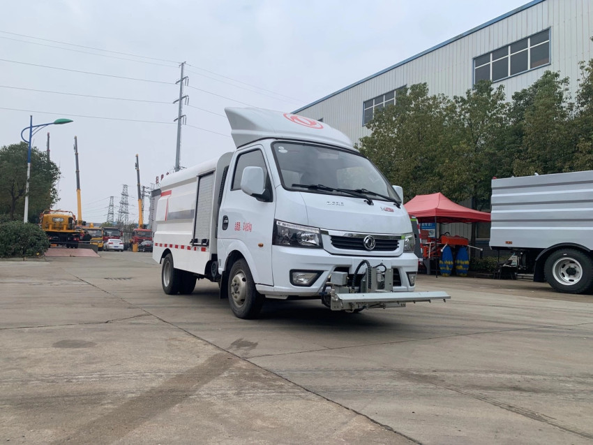 东风小型高压清洗车-东风小型人行道洒水车 东风小型高压清洗车-东风小型人行道洒水车