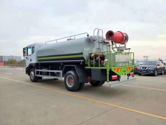 ��������ˮ���ģ�����������ˮ������ֱ��