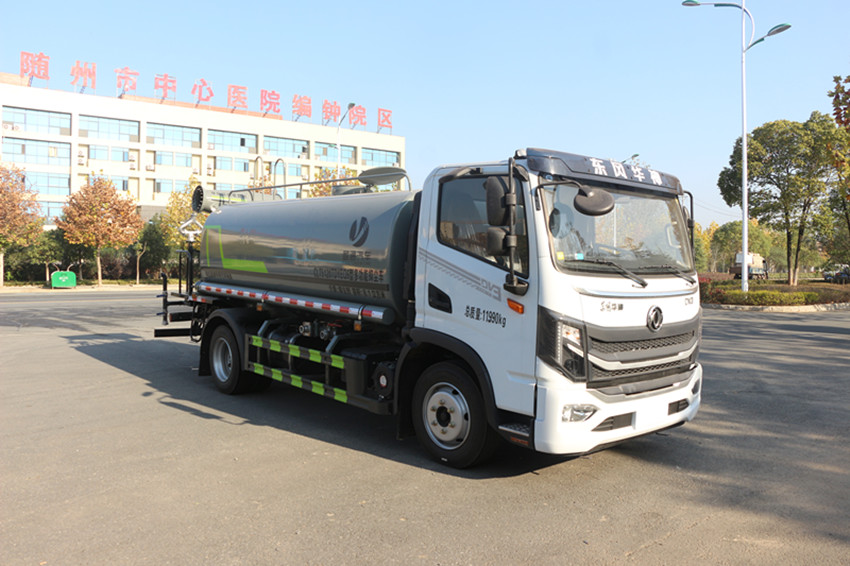 8吨-10吨洒水车 8吨-10吨洒水车