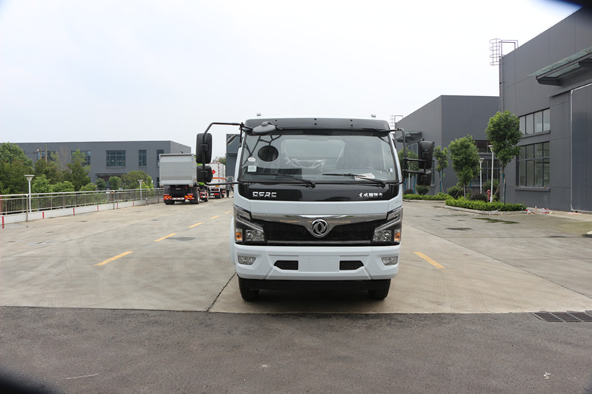 10吨洒水车 10吨洒水车