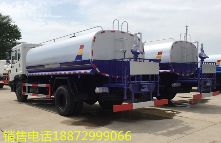 12吨洒水车 12吨洒水车