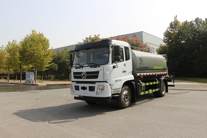 东风洒水车 东风洒水车