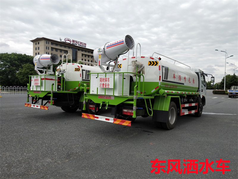 东风8吨洒水车 东风8吨洒水车